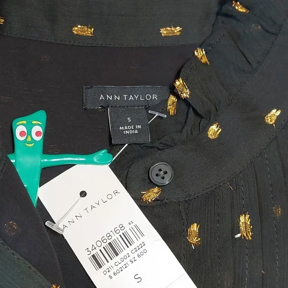 NWT Ann Taylor Black Ruffled Top with Gold Clip Dots, Size S - Picture 3 of 9